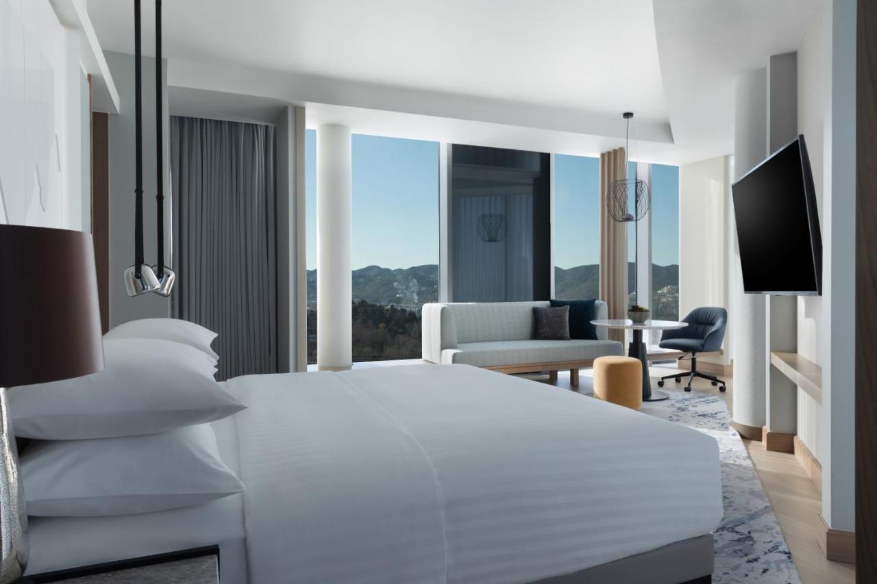 Tirana Marriott Hotel Eksteriør bilde