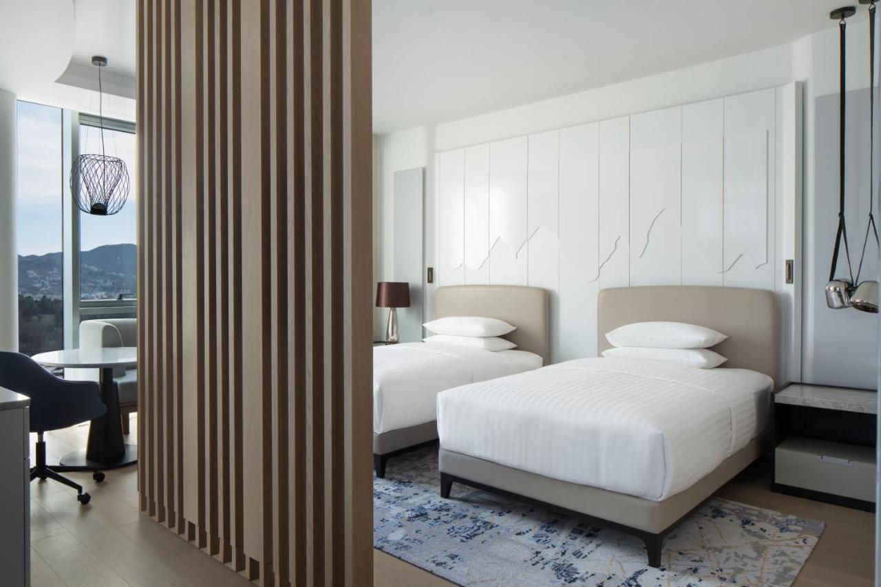 Tirana Marriott Hotel Eksteriør bilde