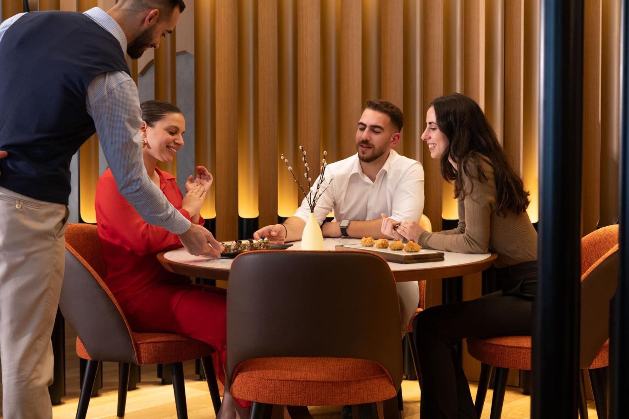 Tirana Marriott Hotel Eksteriør bilde