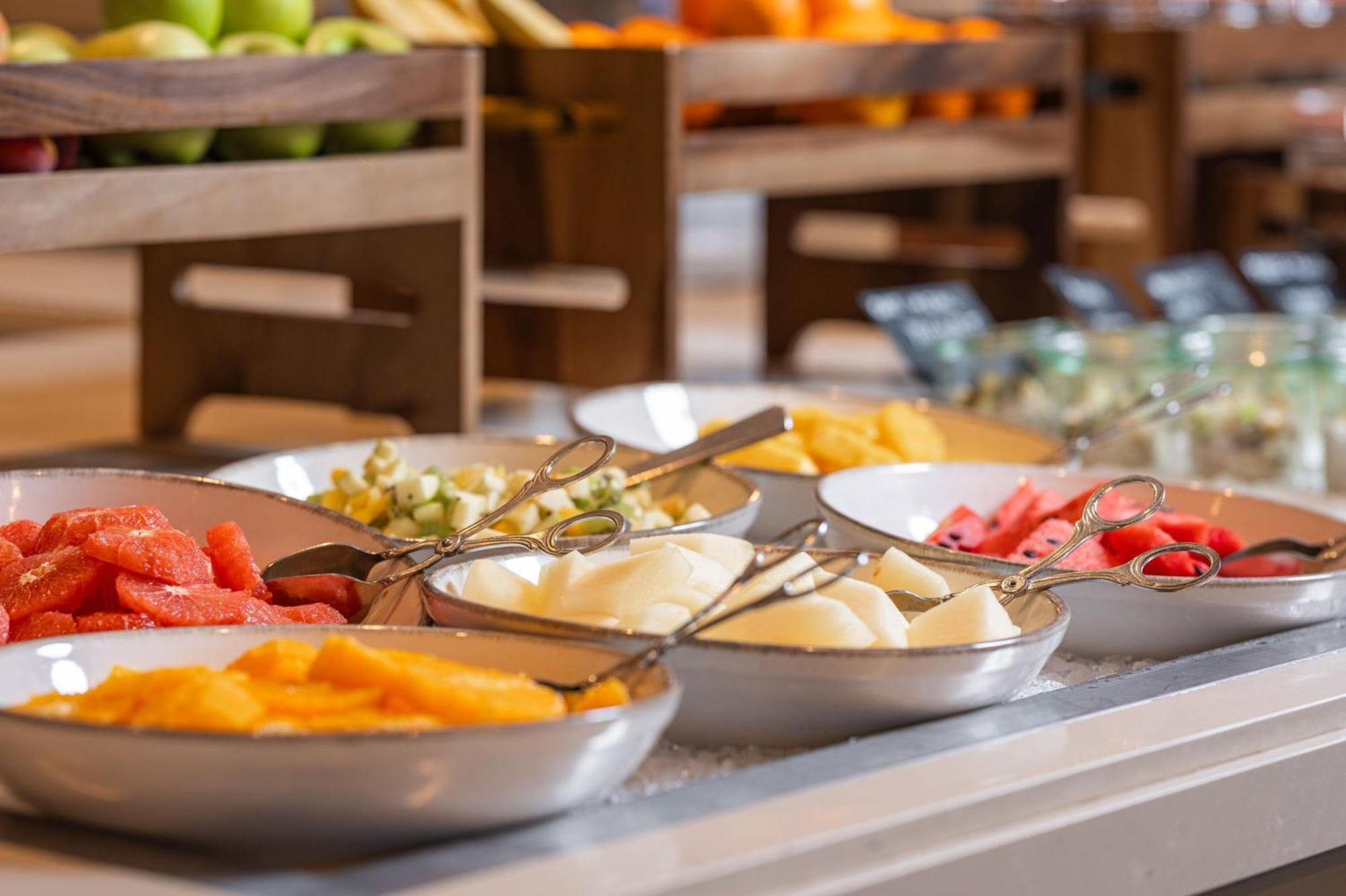 Tirana Marriott Hotel Eksteriør bilde